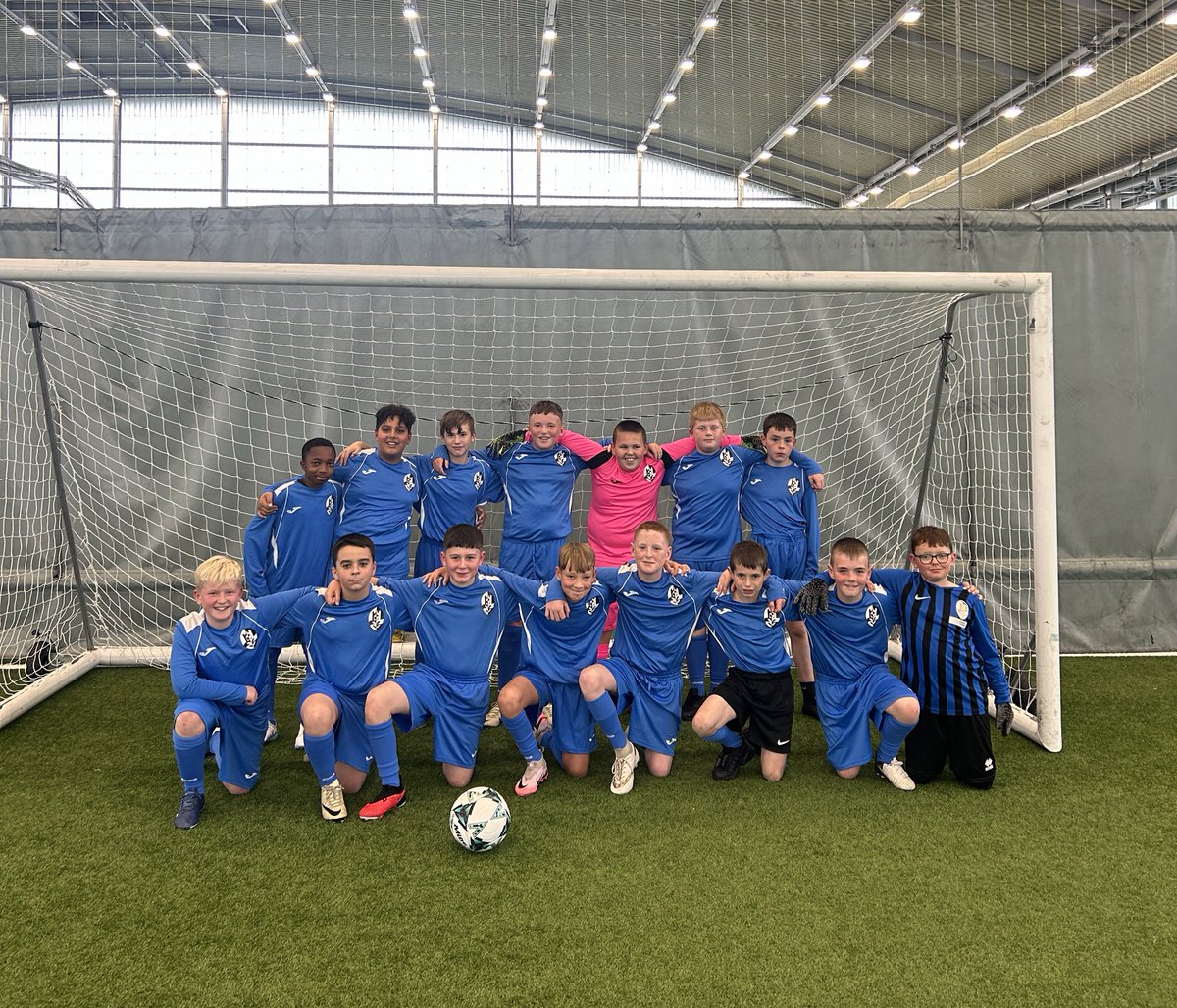 Castlemilk PE Dept (@castlemilkpe) on Twitter photo Our S1 football team took part in the first 7 a side games down at Toryglen of this years winter league!
Excellent commitment and enthusiasm shown by both of our teams tonight <a href="/castlemilk_high/">castlemilk_high</a> <a href="/SocSub_CHS/">Castlemilk High Social Subjects Department</a> Our S1 football team took part in the first 7 a side games down at Toryglen of this years winter league!
Excellent commitment and enthusiasm shown by both of our teams tonight <a href="/castlemilk_high/">castlemilk_high</a> <a href="/SocSub_CHS/">Castlemilk High Social Subjects Department</a>