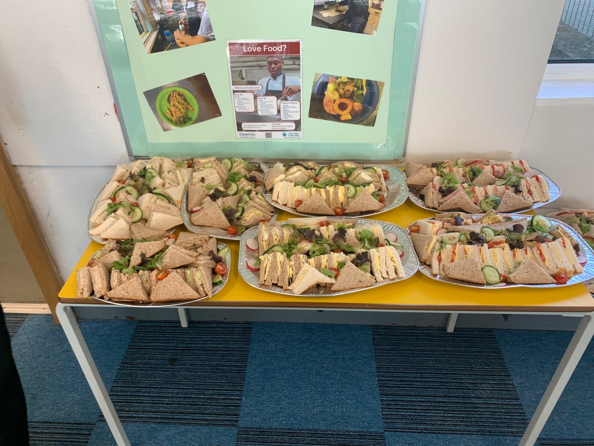Lucy Holloway- Wave AP -Curriculum Matters... (@lucyhollowaylh) on Twitter photo … Huge thanks to <a href="/CaradonAPA/">Caradon Academy</a> today for enabling our Trust INSET to run so smoothly on their school site. The lunch was superb! Thank you Ange! … Huge thanks to <a href="/CaradonAPA/">Caradon Academy</a> today for enabling our Trust INSET to run so smoothly on their school site. The lunch was superb! Thank you Ange!