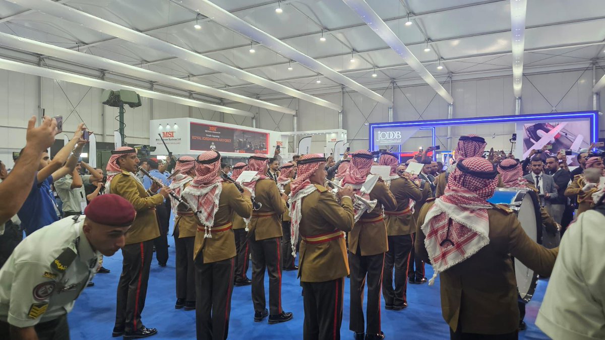 Visit us in Aqaba tomorrow.
#Sofex2024 I 3-5th September, 2024  Visit us at Hall 7 - 709 (Outdoor) to explore MSI-DS TERRAHAWK PALADIN, our flagship #shortrange, mobile, #deployable, #airdefence system supporting the Royal Jordanian Air Force.

More: shorturl.at/kfefI