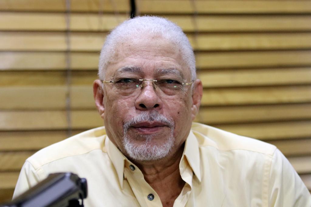 Abinader nombra al periodista Juan Taveras Hernández como miembro del consejo directivo del Indotel

🔗listindiario.com/la-republica/2…

#ListínDiario