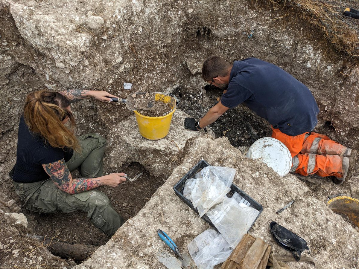 Richard Osgood (@richardhosgood) on Twitter photo Boles Barrow day 7: more sarsen boulders - a job to see if any join! Also, as per ‘23, a possible buried land surface. All this alongside a flint napping masterclass from Julian Richards. Pics by Janine/Phil as I wasn’t there!#archaeology #wellbeing #veterans <a href="/mod_dio/">Defence Infrastructure Organisation</a> <a href="/wessexarch/">Wessex Archaeology</a> Boles Barrow day 7: more sarsen boulders - a job to see if any join! Also, as per ‘23, a possible buried land surface. All this alongside a flint napping masterclass from Julian Richards. Pics by Janine/Phil as I wasn’t there!#archaeology #wellbeing #veterans <a href="/mod_dio/">Defence Infrastructure Organisation</a> <a href="/wessexarch/">Wessex Archaeology</a>