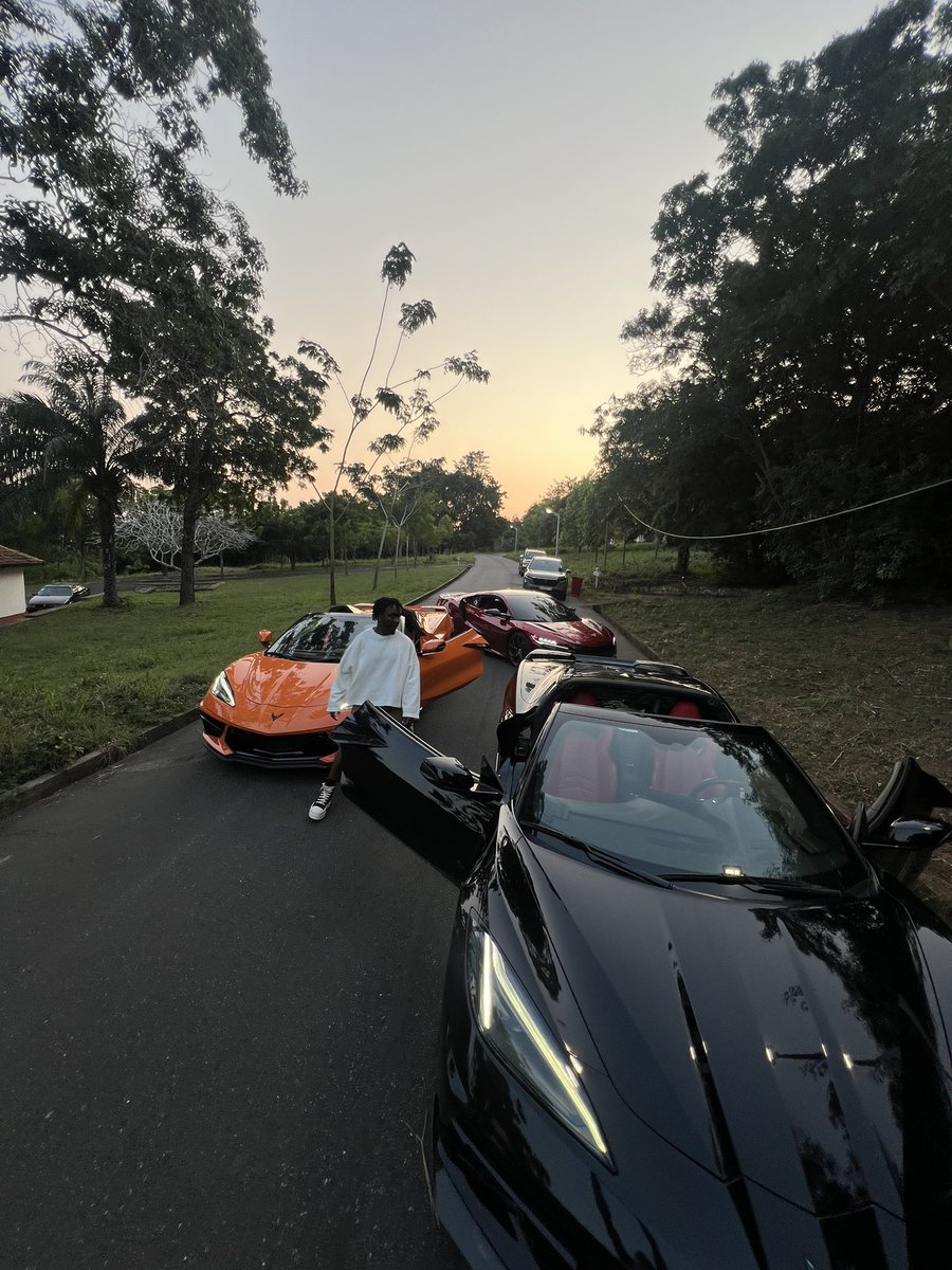 LONG LIVE KWEKU AMANKWA 🥳 ALBUM OUT  TONIGHT 🙏🏿  africori.to/borninhell