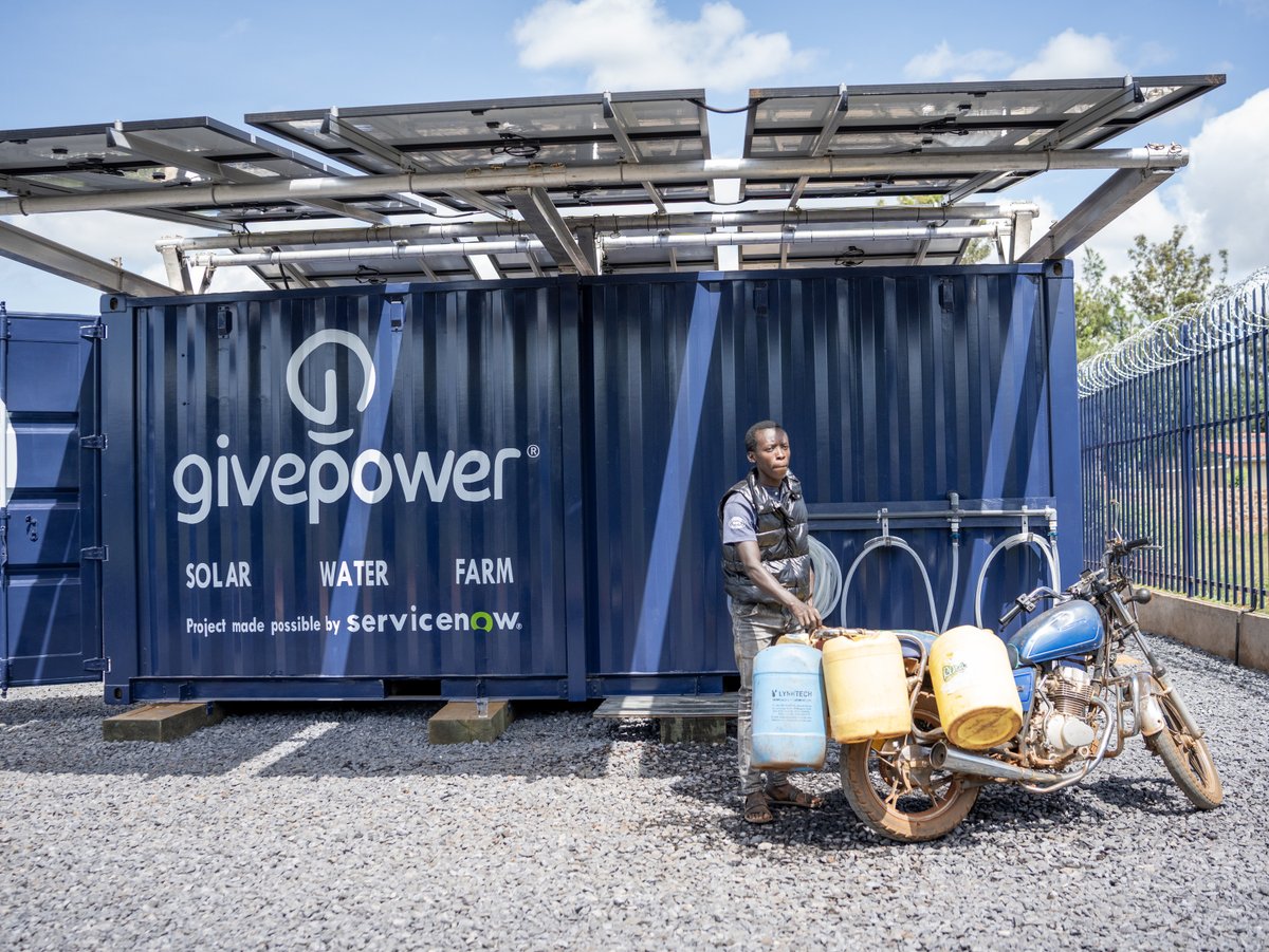 GivePowerFdn's tweet image. Together, we’re powering up the future with clean water and sustainable energy. Here’s to brighter, healthier days ahead! 🌞

#JoinTheCharge #CleanWater #GivePower #ServiceNow #SilfabSolar #Makindu