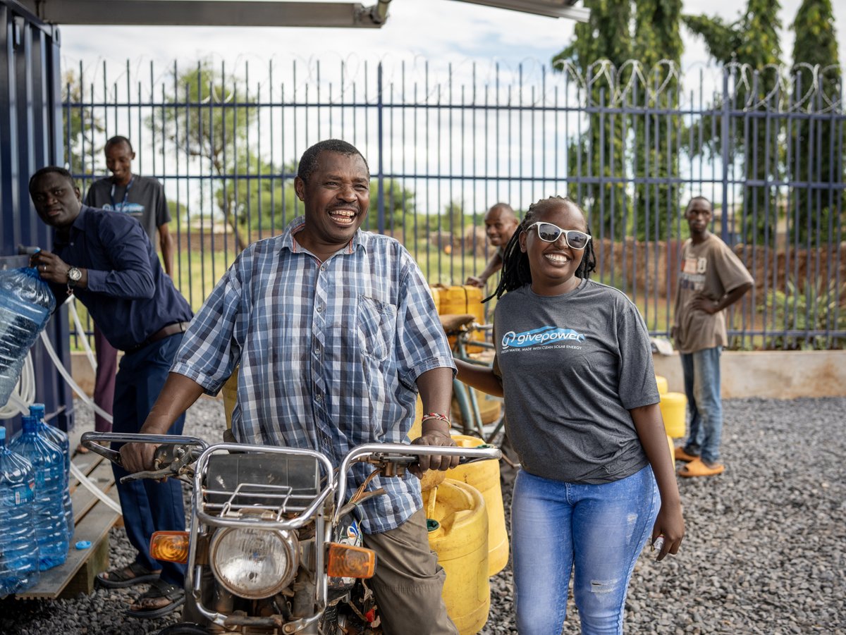 GivePowerFdn's tweet image. Together, we’re powering up the future with clean water and sustainable energy. Here’s to brighter, healthier days ahead! 🌞

#JoinTheCharge #CleanWater #GivePower #ServiceNow #SilfabSolar #Makindu