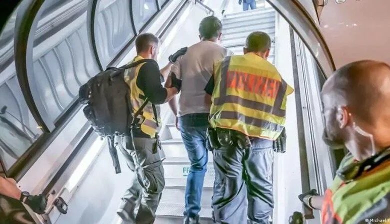 Urgent and Important Reading ‼️‼️‼️

A friend of mine, Khidir Alias, who migrated from Sinjar to Germany in 2021 and conducted all his work and studies legally, was suddenly and heartbreakingly surrounded by German police and deported to Iraq. 
He had not violated any German