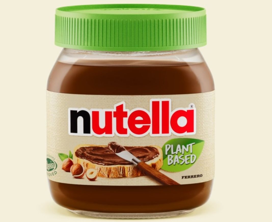 CarotenutoAndre's tweet photo. Nutella Vegana, anche in Liguria è caccia alla novità della Ferrero https://t.co/Cee6u6FETJ https://t.co/ncpgYgHe0o