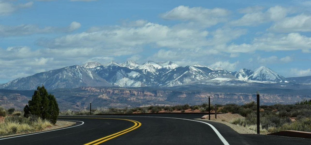Denver Jayhawks 📣
This Thursday, connect with Denver-area designers and architects in Aurora.  

KU Architecture &amp; Design 
Alumni Reception
🗓 Thursday, Sep. 5
🕠 5:30-7:30pm
📍 La Victoria Healing Kitchen
↘ 1427 Elmira St, Aurora, CO 

ℹ bit.ly/3Xq9Xe1