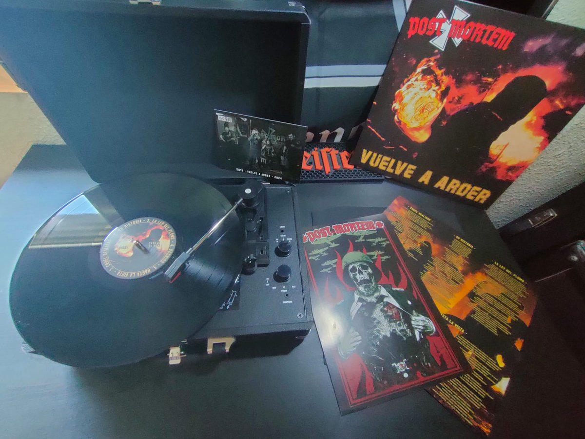 PostMortem (@postmortem_band) on Twitter photo Para los clásicos y coleccionistas... "Vuelve a Arder" en vinilo. Edición limitada y numerada de tan solo 280 copias. Incluye insert, póster y postal.
Número de copias muy limitada solo envío en España.
Toda la información para conseguir tu copia en postmortemband@hotmail.com Para los clásicos y coleccionistas... "Vuelve a Arder" en vinilo. Edición limitada y numerada de tan solo 280 copias. Incluye insert, póster y postal.
Número de copias muy limitada solo envío en España.
Toda la información para conseguir tu copia en postmortemband@hotmail.com