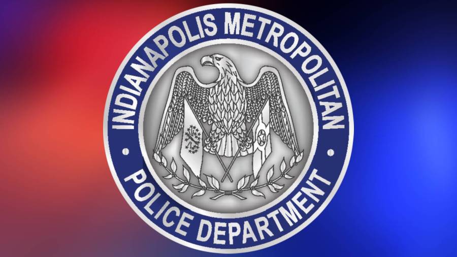 IMPD: 2 arrested after attempted robbery leads to shooting in south Indianapolis dlvr.it/TCmj5g