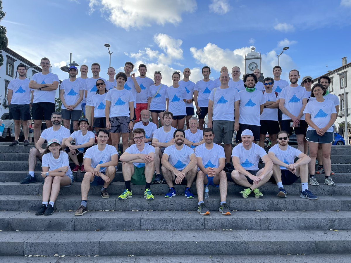 How long is your variogram range? 5k obviously