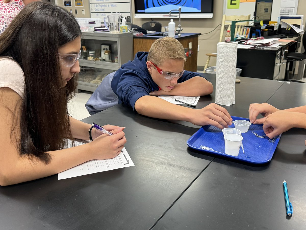 Oak Hills 8th Grade Science students conducted lab experiments on the properties of water💧 . Students identified cohesion, adhesion and surface tension. #LionsLearning #ScienceLab #H2O💧