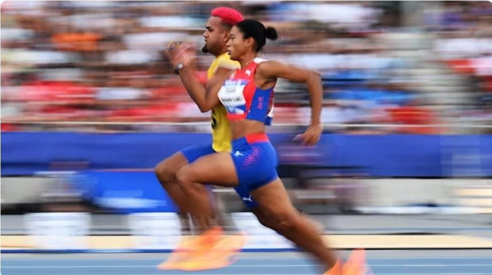 #CubaInspira 
De las manos de esta atleta llega la segunda Medalla de Oro de #Cuba en los #JuegosParalimpicosParis2024