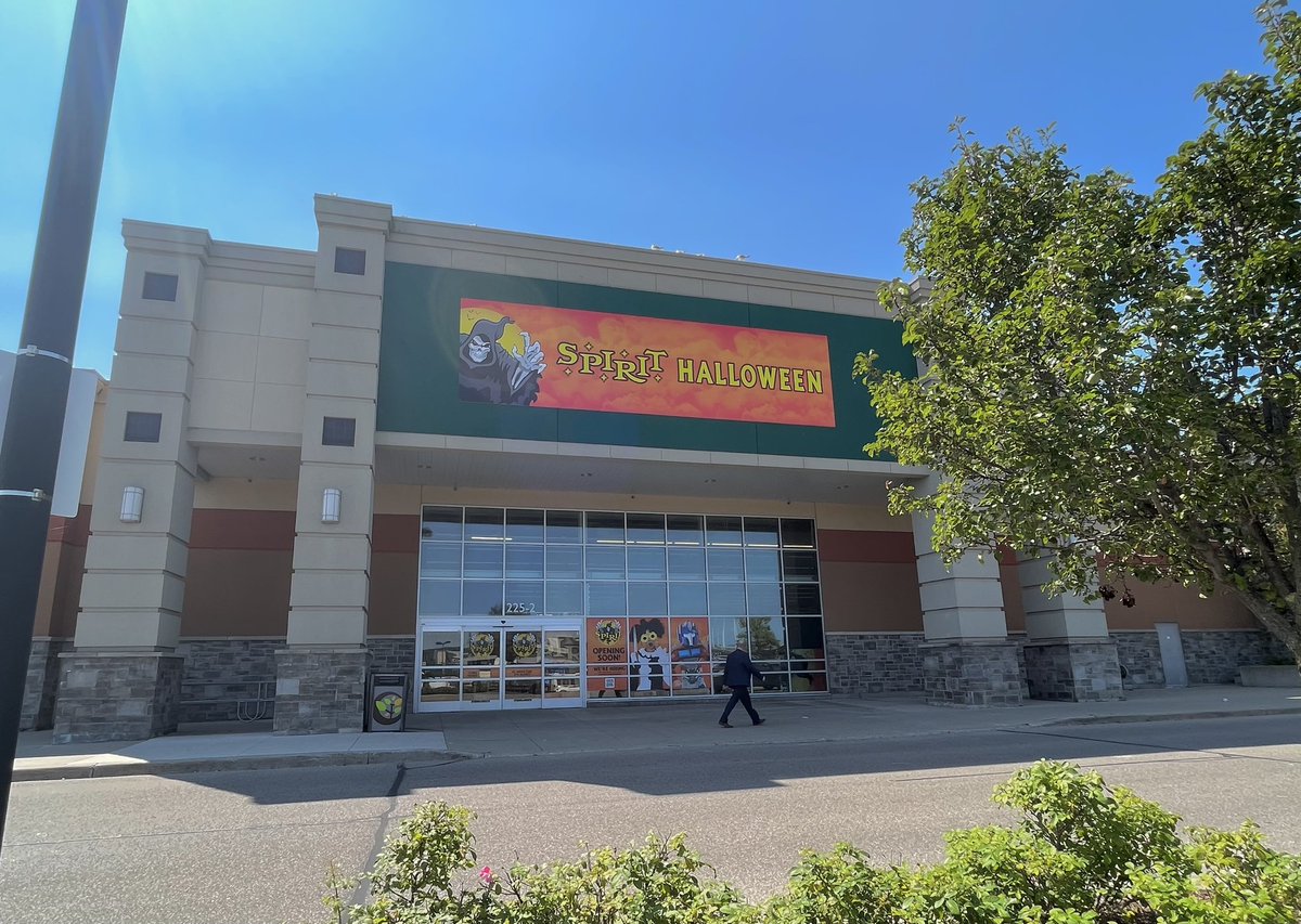 Opening SOON: Spirit Halloween at 225 The Boardwalk