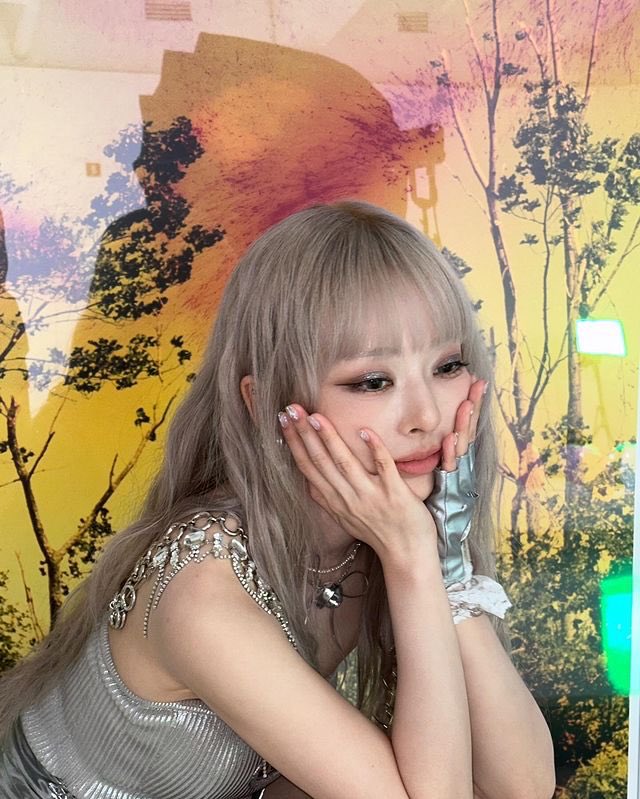 vivi pics tweet media