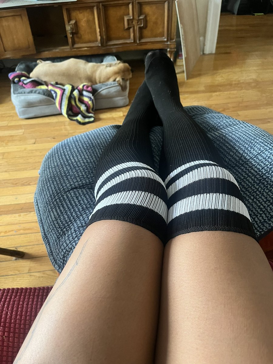 cuntinflas's tweet photo. Nap time. https://t.co/vwLzMUwtUD