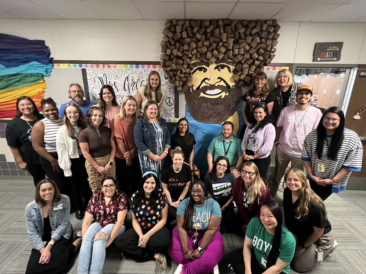 Liz Arnold tweet media