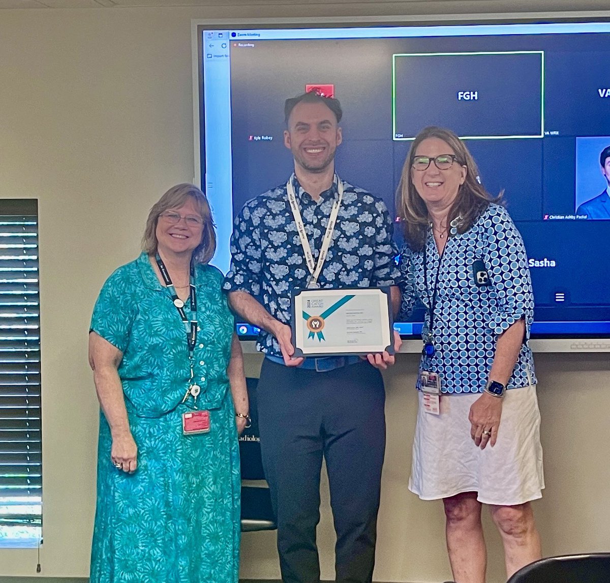 Congratulations to our IR resident Dr. Breyen Coffin on being awarded the BMC Great Catch Award! The award is presented to someone who proactively prevented patient harm. Great job Breyen!