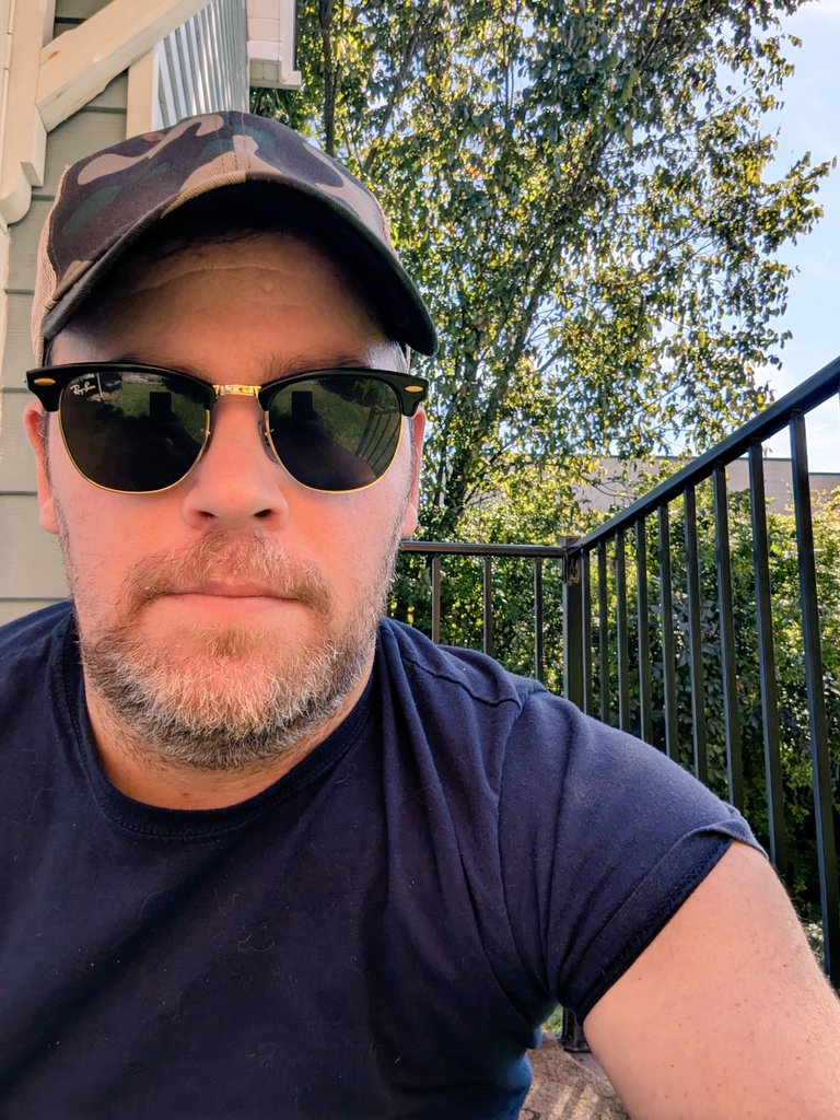 Gay trailer trash era. 🗑️