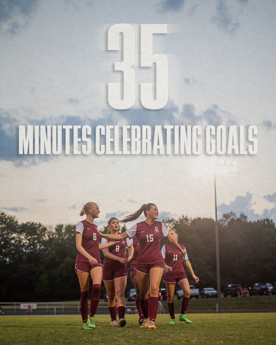 SoccerLadyBears's tweet photo. Just to let you know⚽️ https://t.co/n7jn6DOT1R