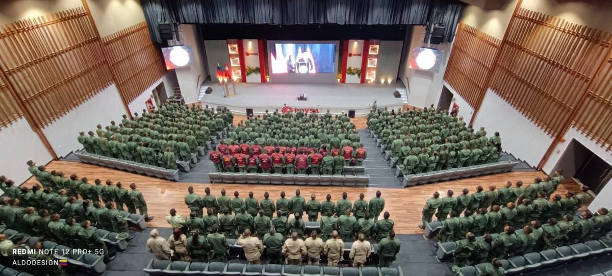 Nuestra Fuerza Armada Nacional Bolivariana, eminentemente profesional, está hoy más monolíticamente unida que nunca ! 
Falsos agoreros insinuarán falsas profesias que jamás se cumplirán ! 
Se limitarán a chupar de los imperios, cual remoras adulantes !

#IntegrarEsVencer