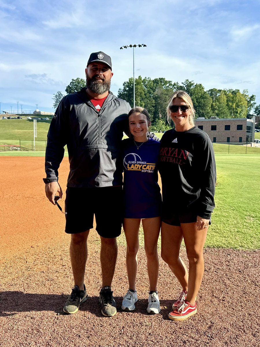 Emmeline Patton (@emmelinepatton) on Twitter photo Thank you Coach Leah and <a href="/Nate_BCSoftball/">Nathan Thompson</a> for the amazing visit! Loved campus and getting to talk to the girls! Excited to see what you do this season! <a href="/BCLionsSoftball/">Bryan College Softball</a> <a href="/TNHeatTroutt/">TN Heat - Troutt</a> <a href="/ladycats_sb/">Oliver Springs High School Softball</a> Thank you Coach Leah and <a href="/Nate_BCSoftball/">Nathan Thompson</a> for the amazing visit! Loved campus and getting to talk to the girls! Excited to see what you do this season! <a href="/BCLionsSoftball/">Bryan College Softball</a> <a href="/TNHeatTroutt/">TN Heat - Troutt</a> <a href="/ladycats_sb/">Oliver Springs High School Softball</a>