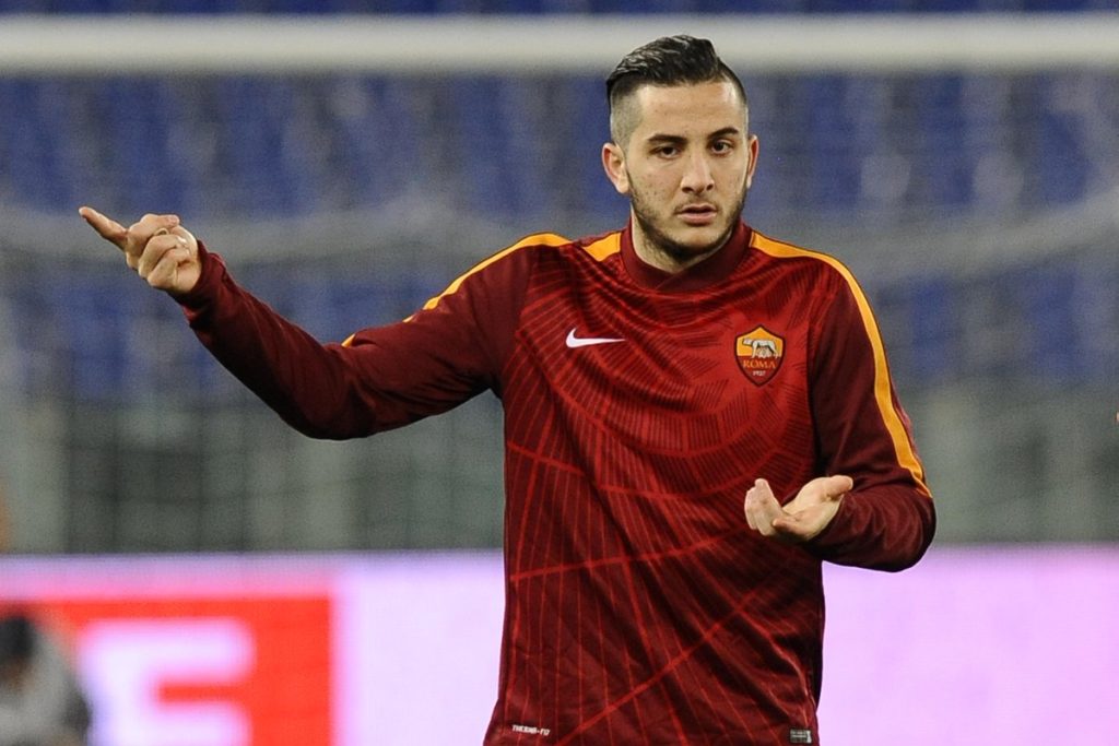 aleoricchio's tweet image. #Manolas ha 33 anni, verrebbe a fare il quinto centrale con un ingaggio da 0,5 mln. Sarebbe la storia di un bel ritorno: un giocatore che accetta un ingaggio minimo per tornare alla #ASRoma. Con #Hummels il pacchetto centrali sarebbe di alto livello.