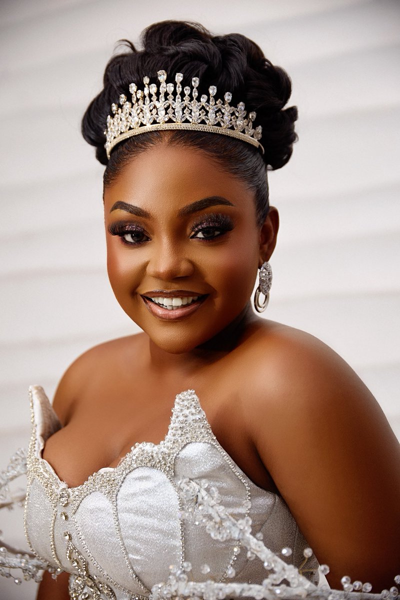 THANK YOU UNIVERSE🎤

Host, Miss Universe Nigeria, 2024 #MissUniverse #MissUniverseNigeria2024 #MissUniverseNigeria #femalemc #Topp