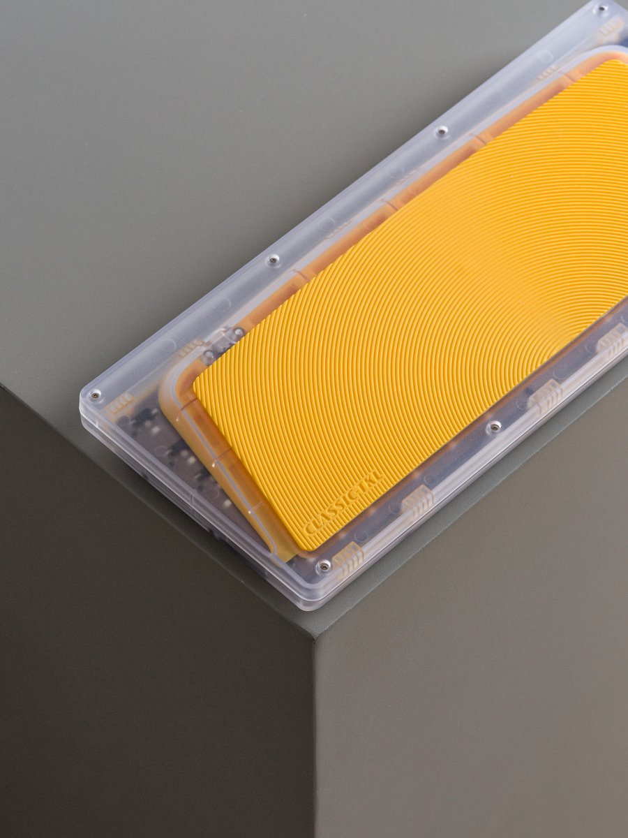 alexotos tweet media