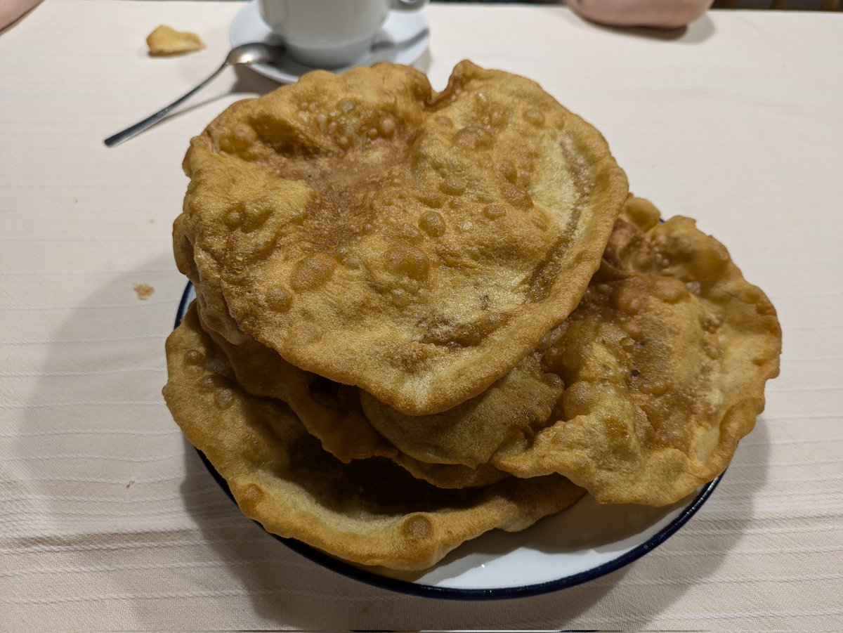 Haciendo pre-feria.
#TortillasDeMasa