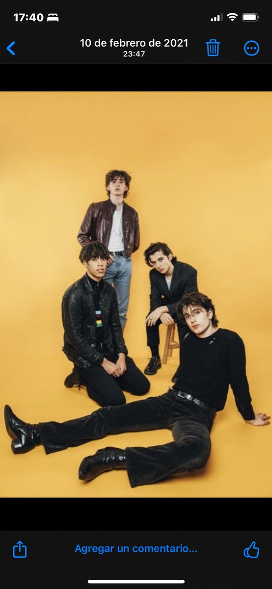 sqlarpwer's tweet image. la PRIMER foto q guardé de inhaler en FEBRERO de 2021 dios mío a mi gírenme un número en la fila de las entradas o un descuentito no se