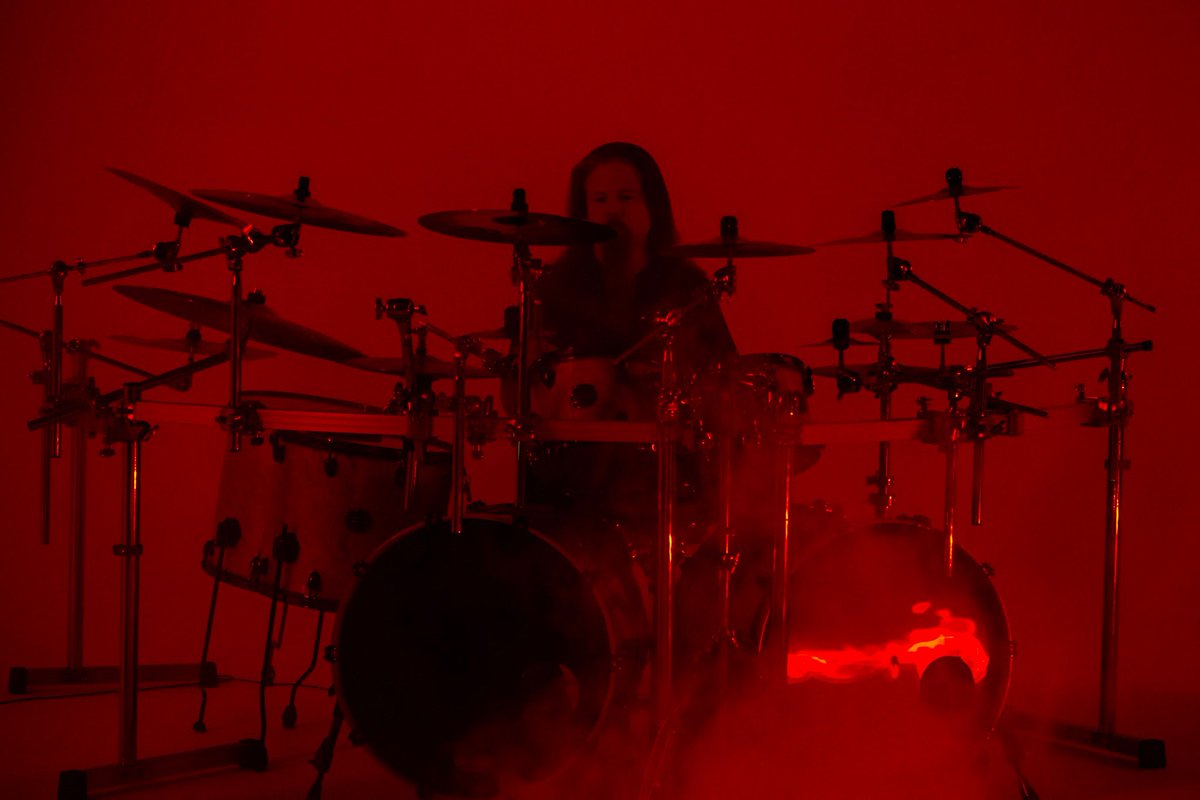 CHRIS ADLER Launches New Band SHALLOW RISING dlvr.it/TCn24Q