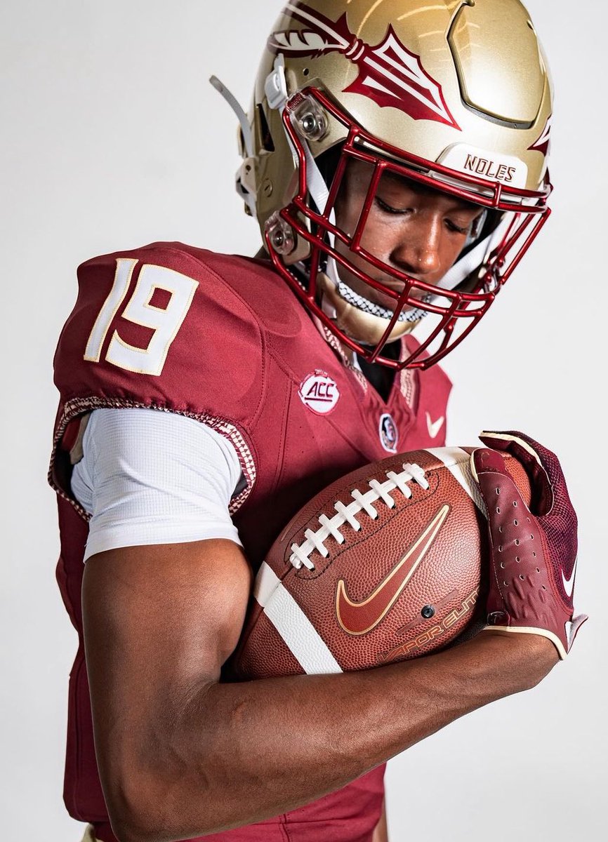 kelnplay's tweet photo. FSU if yall wanna win, put my lil bro in!!! #free19 https://t.co/Uw1mas9Znz