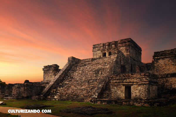 COLEGIO_LOCUTOR's tweet photo. Los sacrificios humanos y otras curiosidades sobre los mayas https://t.co/FfsoW6nN1b https://t.co/LfU7DgWl98