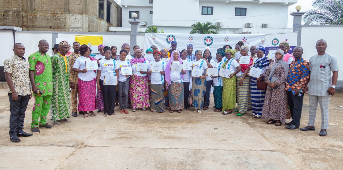 Du 26 au 31 août 2024, la ville de Sokodé a accueilli la 4e Cohorte de NanaTech Immersion ! 

20 entrepreneures de la région Centrale ont participé à une formation numérique pour transformer leurs activités. 

Cap sur Maritime (Tsévié) pour le prochain NanaTech Immersion !