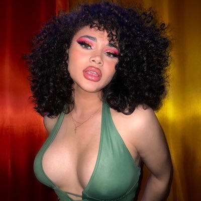 CesiaSaenzOfic's tweet photo. #NuevaFotoDePerfil https://t.co/2RRGsvPCtA
