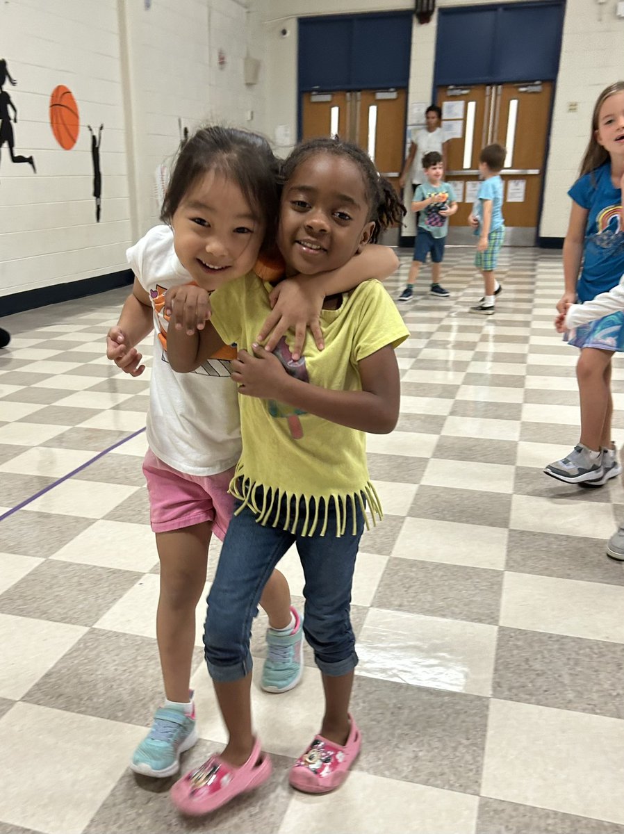 Kelly Browning tweet media