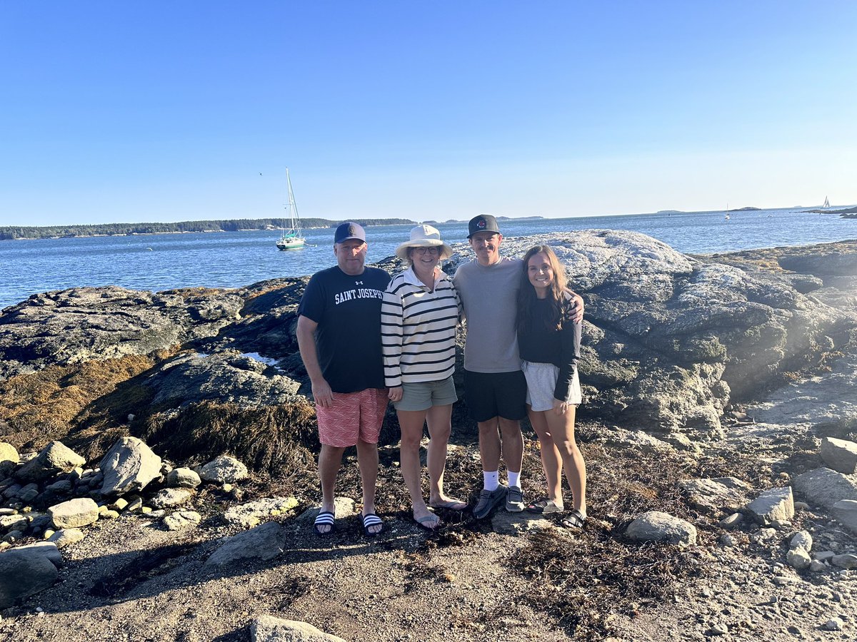 Monday Q Info (@acaseofthegolf1) on Twitter photo The good people of golf.
3+ years ago I got a message from a follower in Maine. They were looking to give free housing to a player and his caddie for the KFT event in Maine.
I connected them with <a href="/SargentGolf10/">Billy Tom Sargent</a> and his caddie. They all became friends.
They have been to The good people of golf.
3+ years ago I got a message from a follower in Maine. They were looking to give free housing to a player and his caddie for the KFT event in Maine.
I connected them with <a href="/SargentGolf10/">Billy Tom Sargent</a> and his caddie. They all became friends.
They have been to