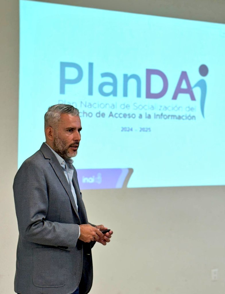 CESIP_ITEI's tweet photo. Seguimos en la Fase de Socialización de @PlanDAI_SNT con una 3ra sesión en instalaciones de @cutlajo. Este esfuerzo de #CESIP @ITEIJal @FM4PasoLibre la Subsecretaría de DDHH del @GobiernoJalisco y la @udg_oficial, busca aportar soluciones a migrantes mediante información pública. https://t.co/9Xu3JDRdBP