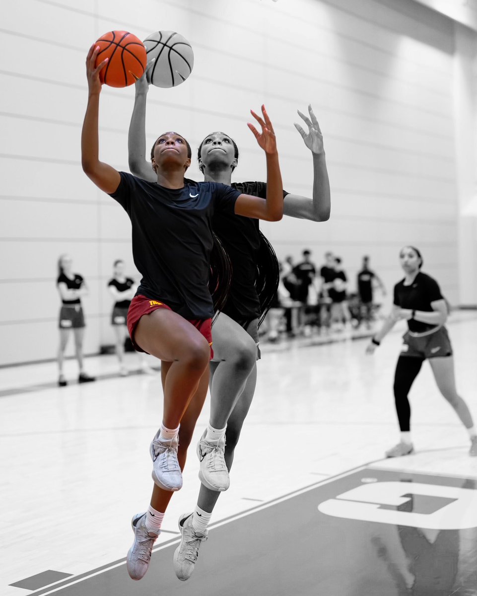 USC Women's Basketball tweet media
