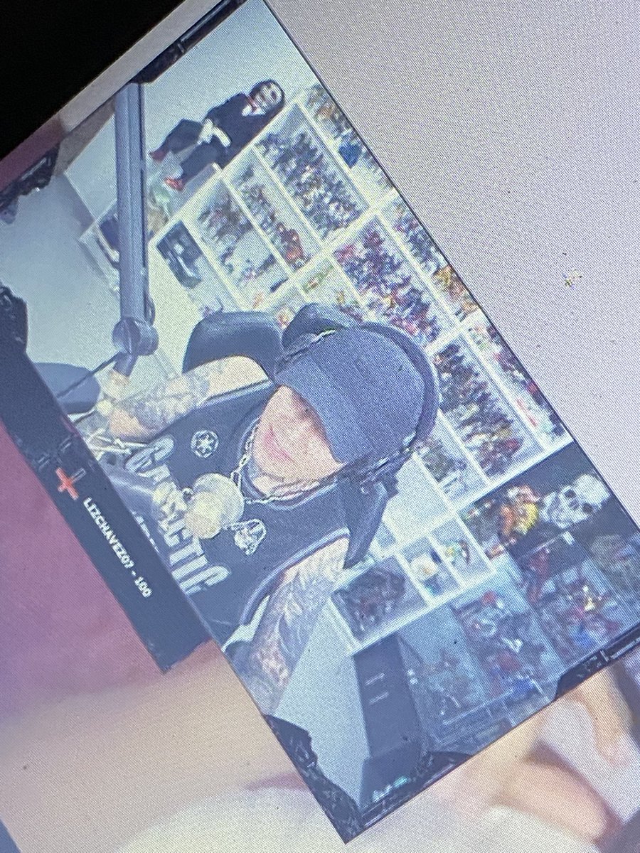 JohanasUwu's tweet photo. Amando esta dinámica con Pipe 🙂‍↕️🤝🏽 me la estoy pasando increíble jajaja 

#confiaentuMIXX 🎮 https://t.co/jDeazwpeGb