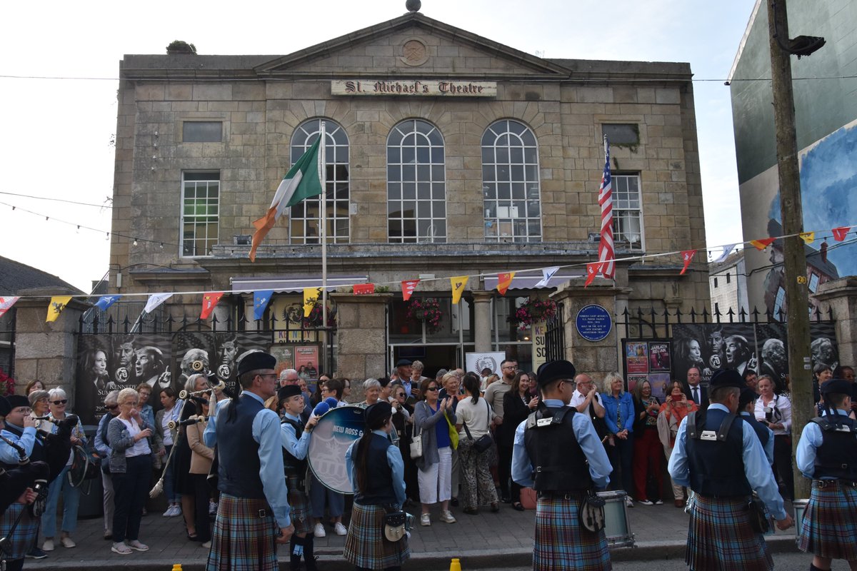 Ann Lane (@laoghain) on Twitter photo <a href="/JFK_SS/">Kennedy SummerSchool</a> packed with interesting discussion panels and individual interviews last w/e in #NewRoss <a href="/cjwlarkin/">Charles J. Larkin</a> <a href="/MurfBrian/">Brian Murphy</a> <a href="/LarryPDonnelly/">Larry Donnelly</a> <a href="/LifeAtPurdue/">Purdue University</a> <a href="/Failte_Ireland/">Fáilte Ireland</a> <a href="/opwireland/">Office of Public Works</a> <a href="/wexfordcoco/">Wexford County Council</a> #JFK_SS <a href="/JFK_SS/">Kennedy SummerSchool</a> packed with interesting discussion panels and individual interviews last w/e in #NewRoss <a href="/cjwlarkin/">Charles J. Larkin</a> <a href="/MurfBrian/">Brian Murphy</a> <a href="/LarryPDonnelly/">Larry Donnelly</a> <a href="/LifeAtPurdue/">Purdue University</a> <a href="/Failte_Ireland/">Fáilte Ireland</a> <a href="/opwireland/">Office of Public Works</a> <a href="/wexfordcoco/">Wexford County Council</a> #JFK_SS