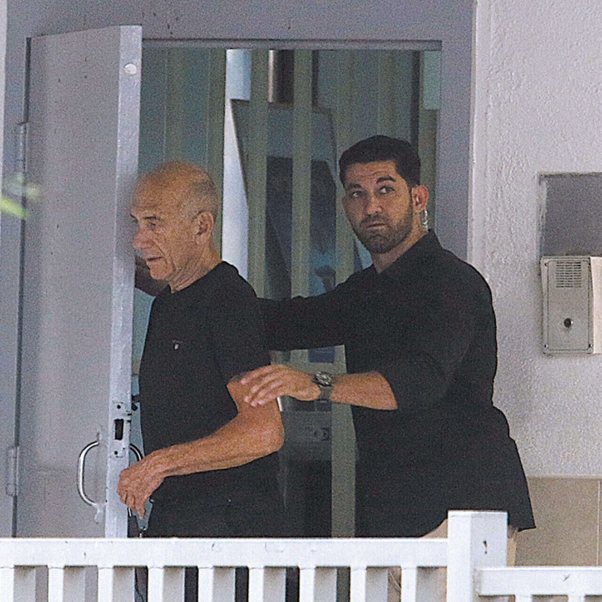 AmitBD91's tweet photo. עבריין מורשע.
מושחת
חלאה

#אולמרט

#olmert
#skynew https://t.co/7hyelbEgoE