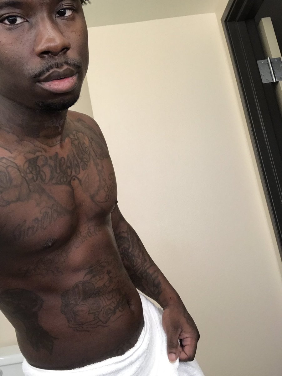 GoddlyContent's tweet photo. Who wanna make content with me! 😈🫂🔥 https://t.co/pXv3nHZYop