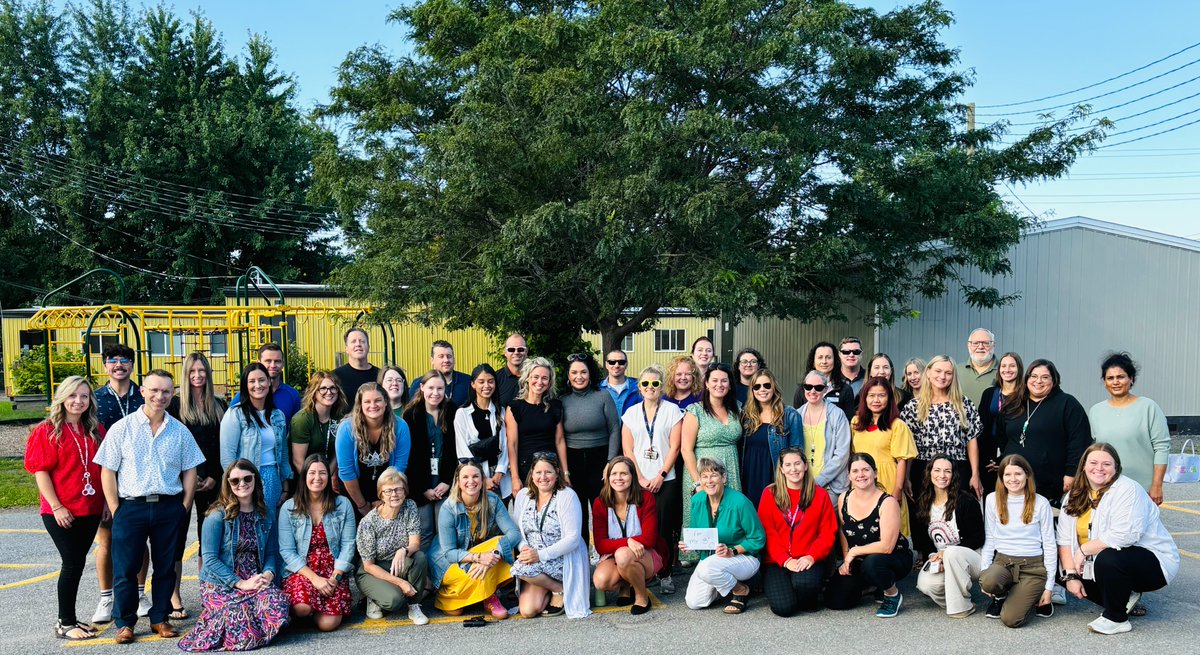 St. Philip educators back at it!  #ocsbFirstDay was  truly a great one - thanks to our awesome Falcon team.  I can tell it is going to be a wonderful school year.  #ocsbBeCommunity #BackToSchool