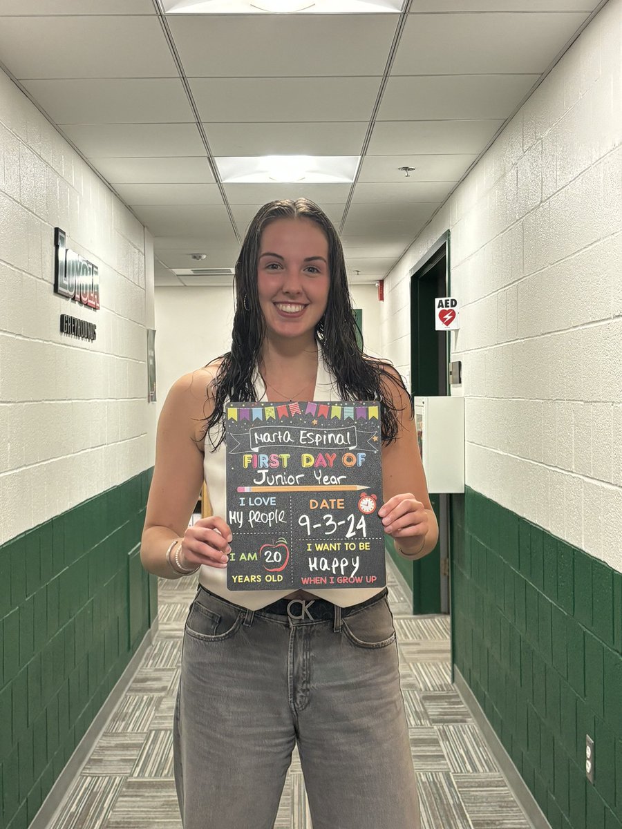 Loyola Women's Basketball tweet media