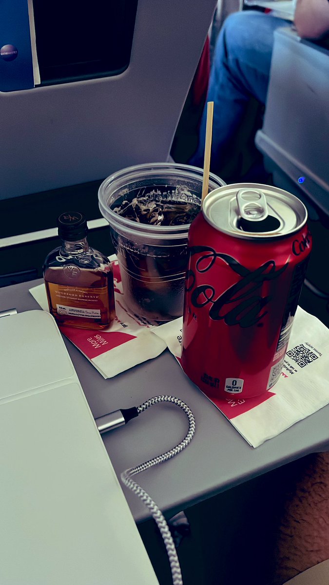 dipeshpatel's tweet image. I’ve had cocktails in some of the words best bars.
.
And this is still my happy place.
.
Something wrong with me???
.
@WoodfordReserve @AmericanAir #GoSomewhere #Travel #LaborDay2024 #DoSomething #cocktails @CocaCola #brb #bourbon