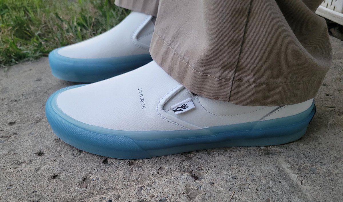Chicka3000's tweet photo. #KOTD #STRAYE #skateboarding #slipon https://t.co/v6tqHVsl8t
