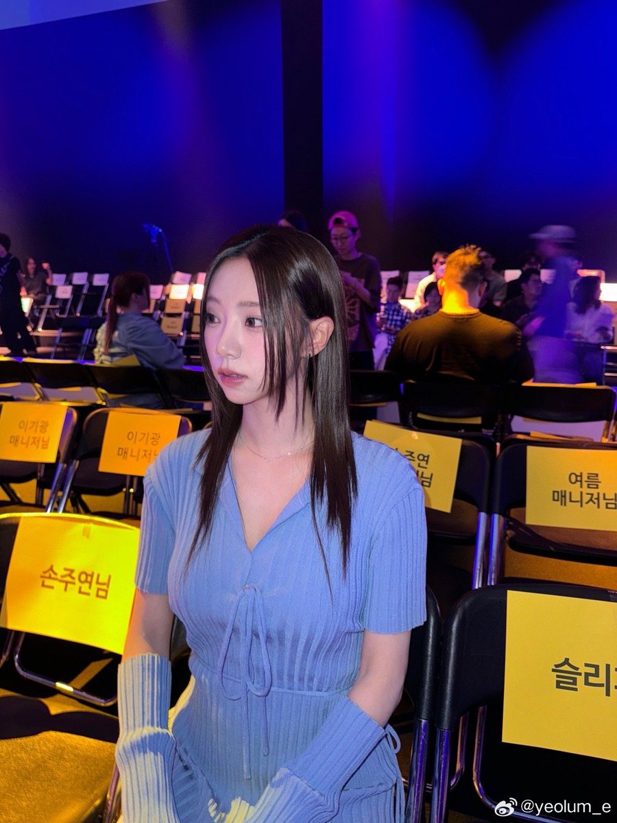wjsnglobal's tweet photo. 240904 여름 웨이보
https://t.co/FujqdJSGed
#우주소녀 #WJSN #여름 #YEOREUM #서울패션위크 #YOUSER #SEOULFASHIONWEEK2025SS https://t.co/JOLlRJMB2c