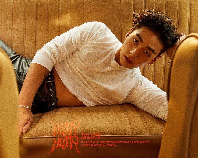 BaekhoToday's tweet photo. BAEKHO to release #NuttyNutty (feat. Jessi) today at 6PM (KST)

"I'm so excited to share this good song with you […] It's a song that really suits the energetic atmosphere of a party, so I hope you enjoy it."

👉 https://t.co/GTKJAojVKp

🔗 https://t.co/jCte0gcAYH

#백호 #BAEKHO https://t.co/Hu80FiTvfd