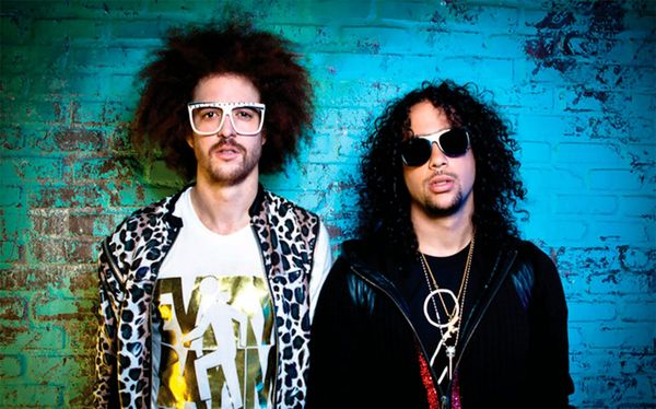 JuanC_Rdgz's tweet image. 🎵 Happy Birthday Redfoo🎂🎵
#Redfoo #StefanGordy #LMFAO #HappyBirthdayRedfoo